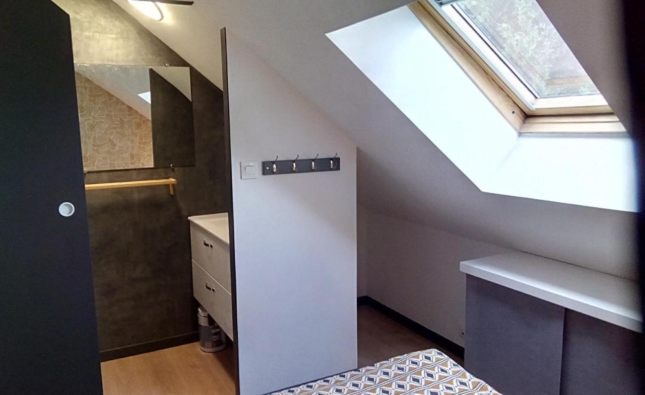 Les Appartements Du 31 - Centre Ville - 3E Etage - 35M2 Quimper Kültér fotó